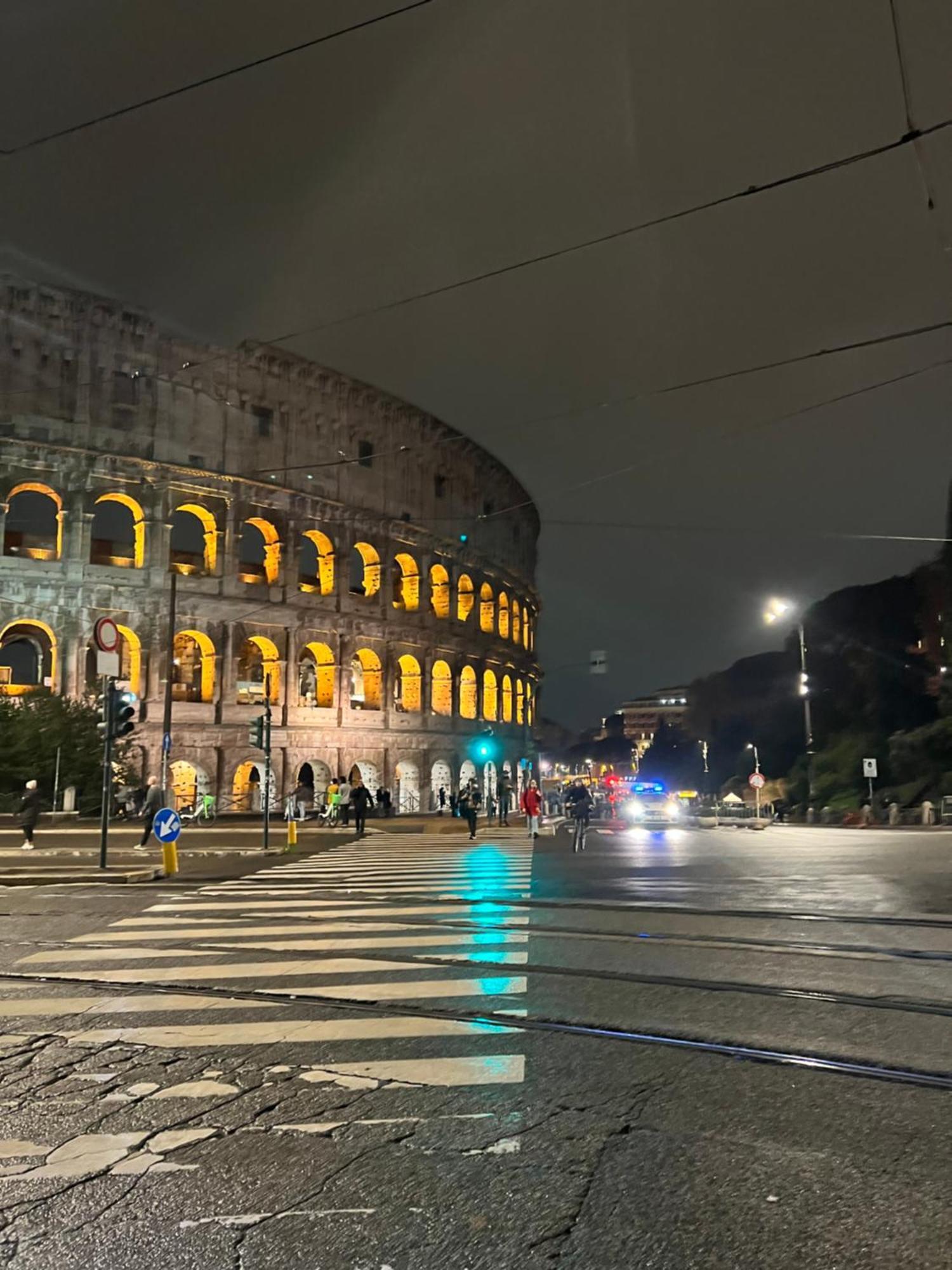 Al Colosseo Appartamento Vintage Roma Exterior foto